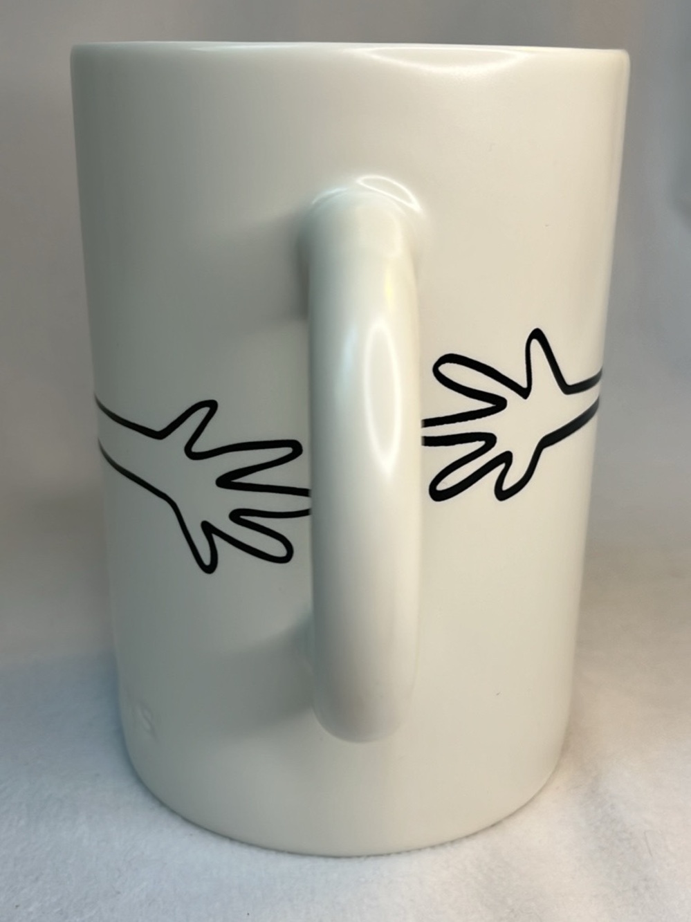 Starbucks Hug Me Mug 16oz White Ceramic Coffee Cup